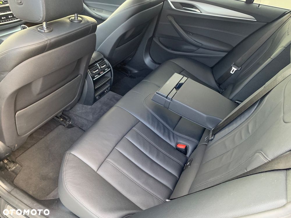BMW Seria 5 - 28