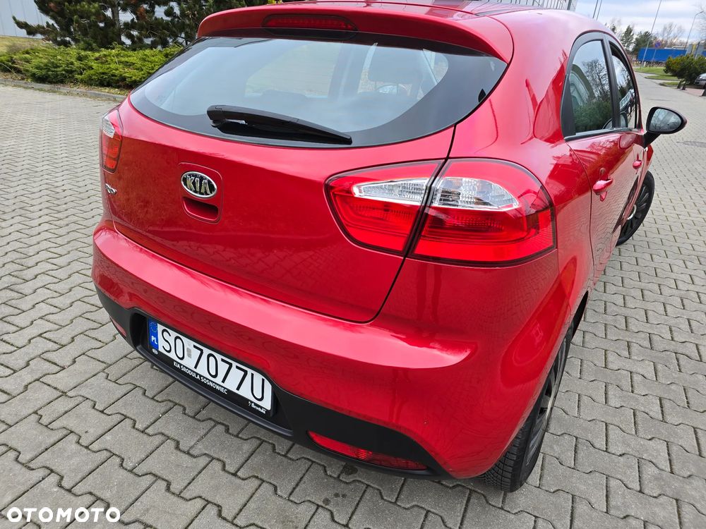 Kia Rio - 13