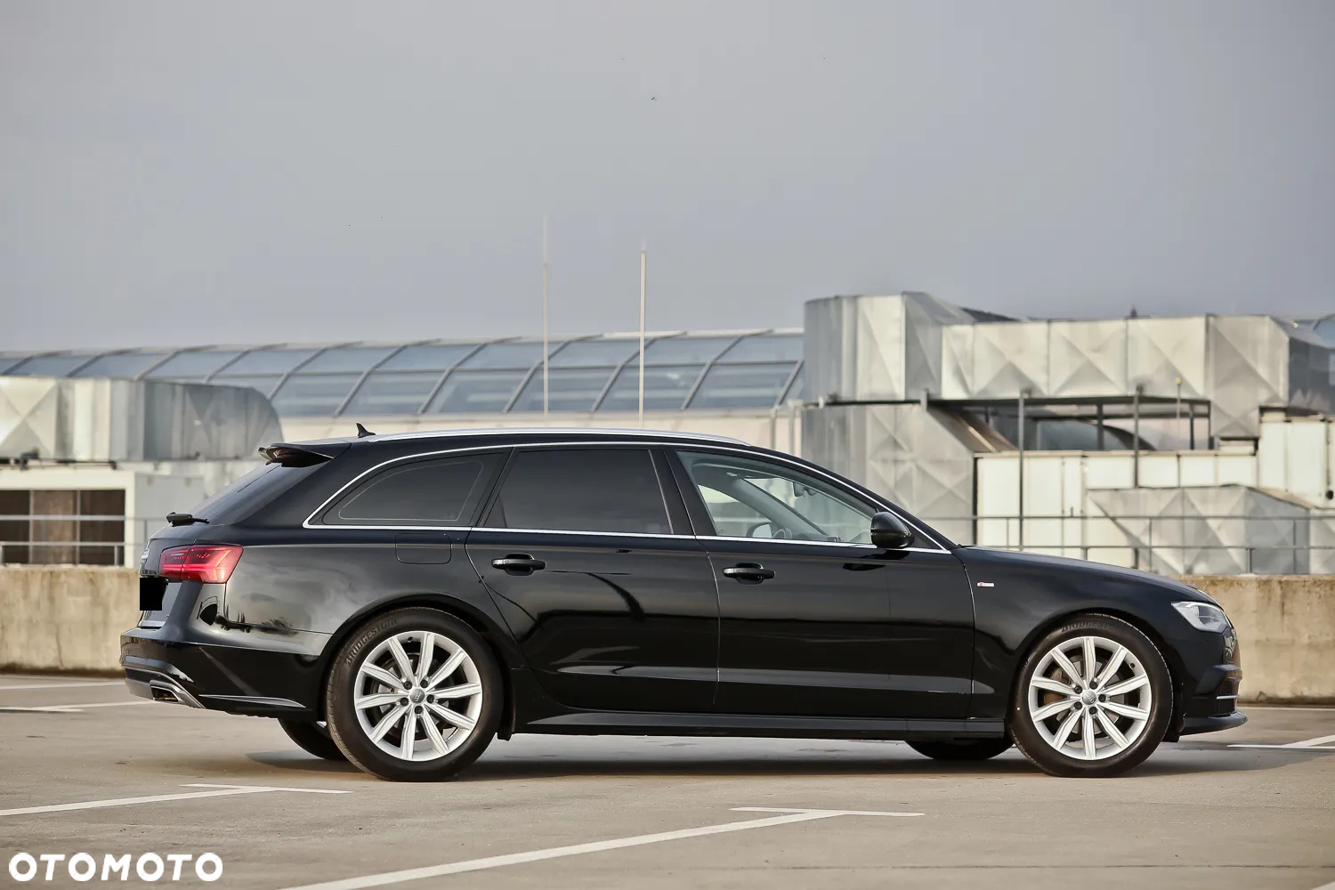 Audi A6 Avant 2.0 TDI quattro S tronic - 17