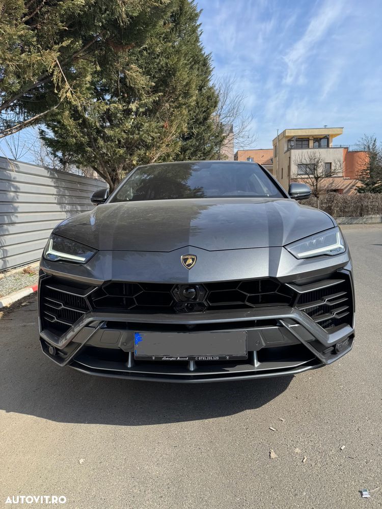 Lamborghini URUS - 3