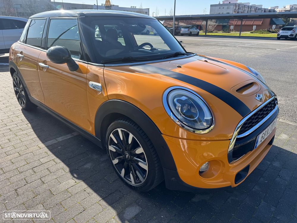 MINI 5 Portas Cooper D - 6