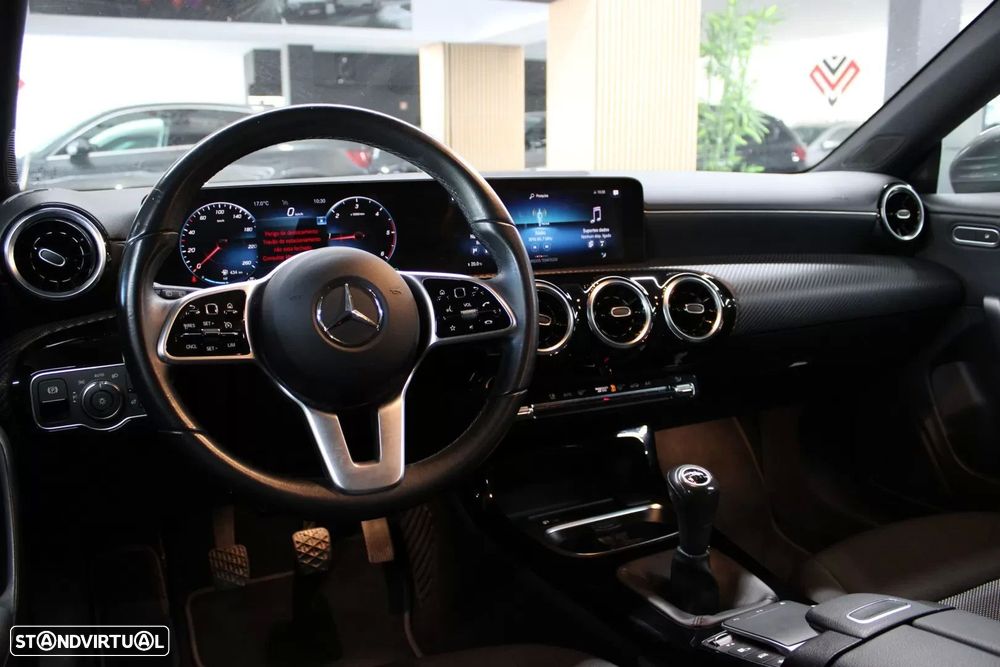 Mercedes-Benz CLA 180 d Shooting Brake Style - 18
