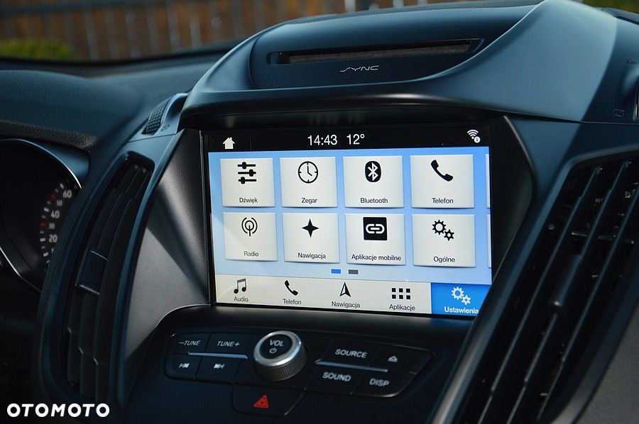 Ford Kuga 1.5 EcoBoost 2x4 Black & Silver - 32