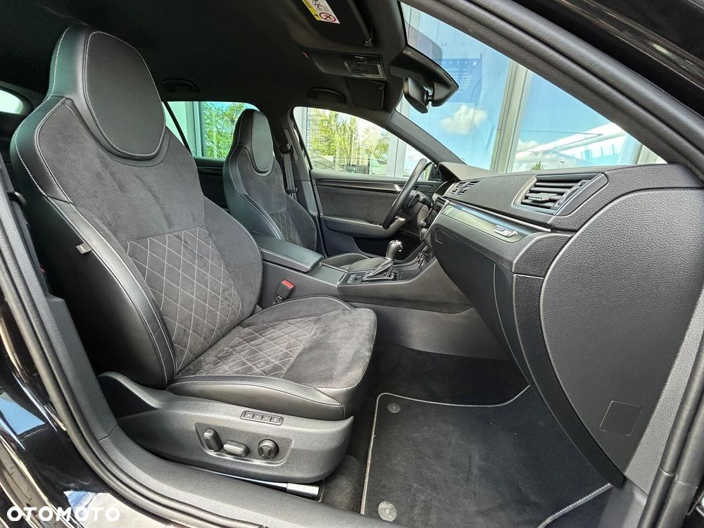 Skoda Superb 2.0 TSI Sportline DSG - 19