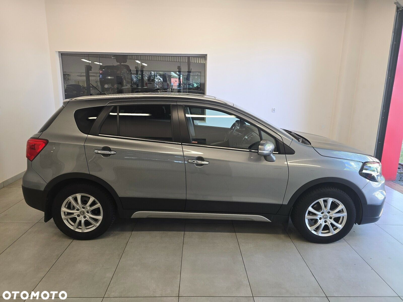 Suzuki SX4 S-Cross 1.4 T Elegance Sun 4WD - 7