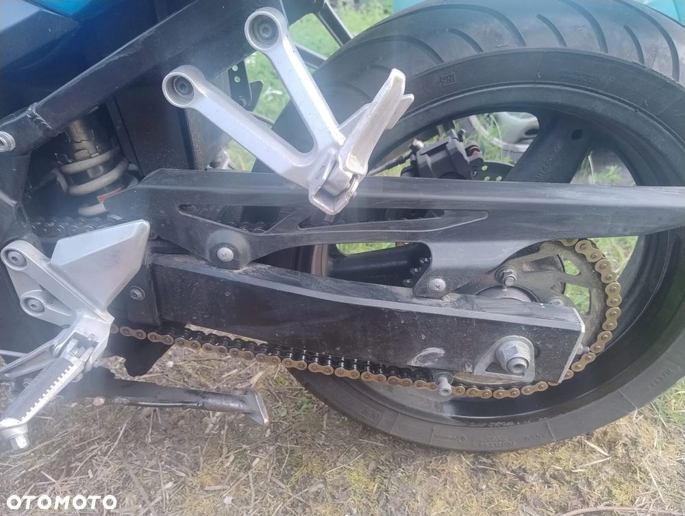 Suzuki SV - 13