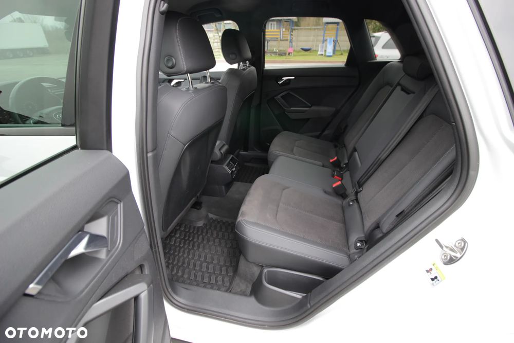 Audi Q3 40 TDI Quattro S Line S tronic - 13