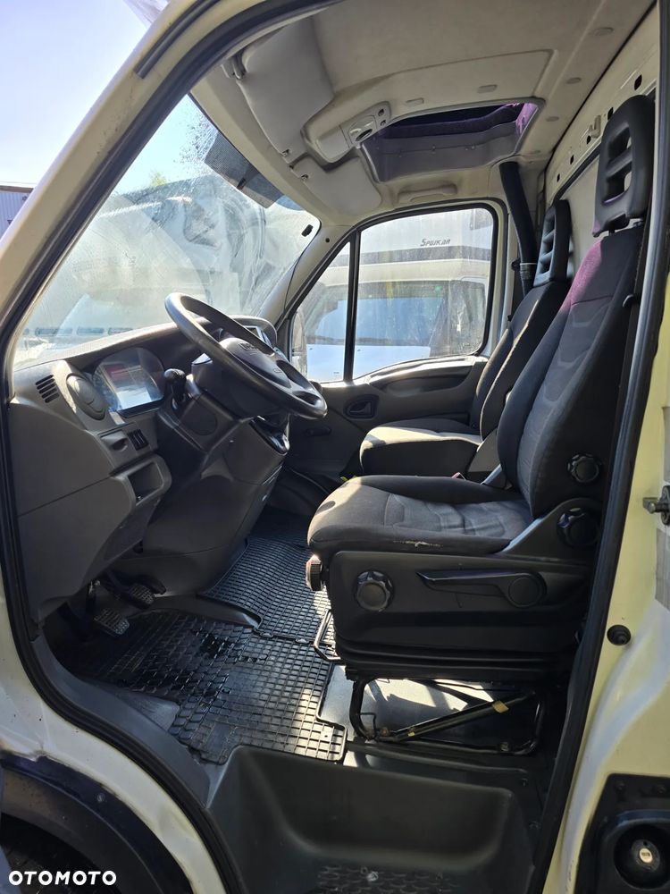 Iveco Daily - 12