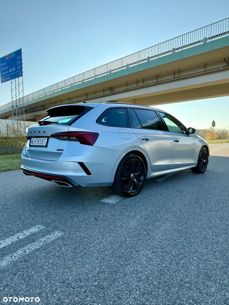 Skoda Octavia Combi 2.0 TDI DSG 4x4 RS Plus - 15