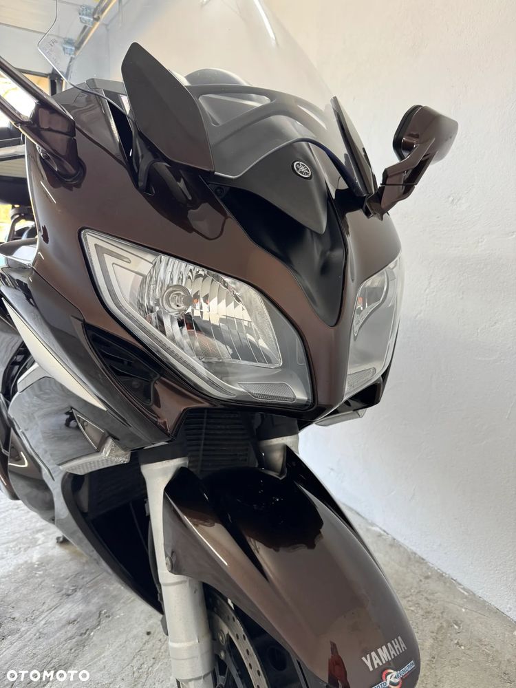 Yamaha FJR - 15