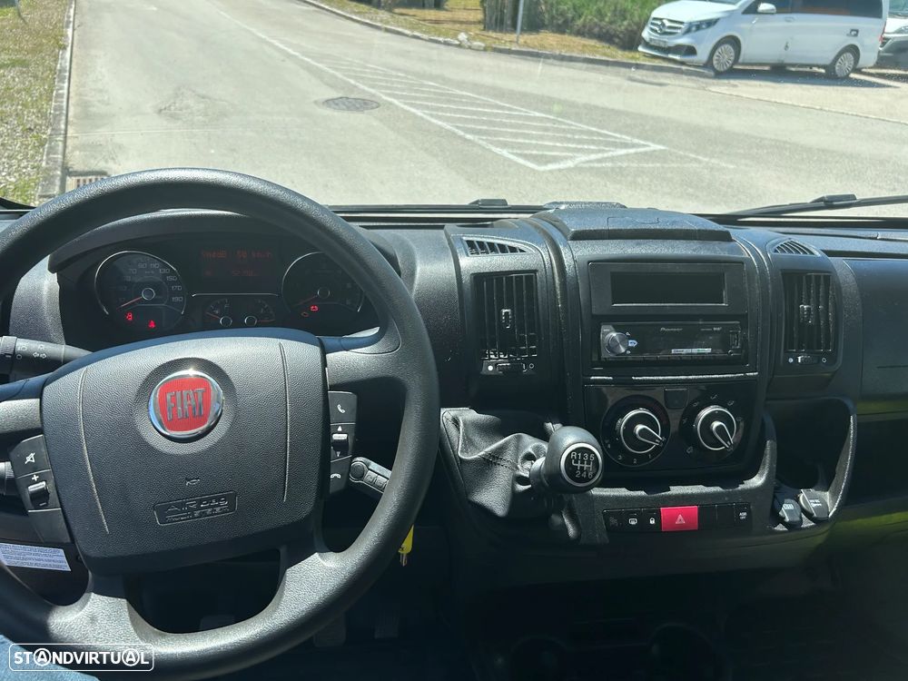 Fiat Ducato Fiat Ducato Carasuite 650 MF | 4 lugares para dormir | Semi-integrada | Totalmente equipada - 10