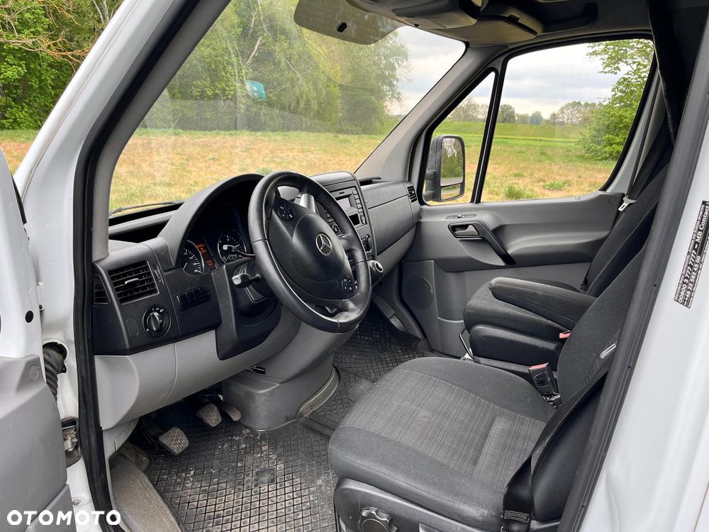 Mercedes-Benz SPRINTER - 7