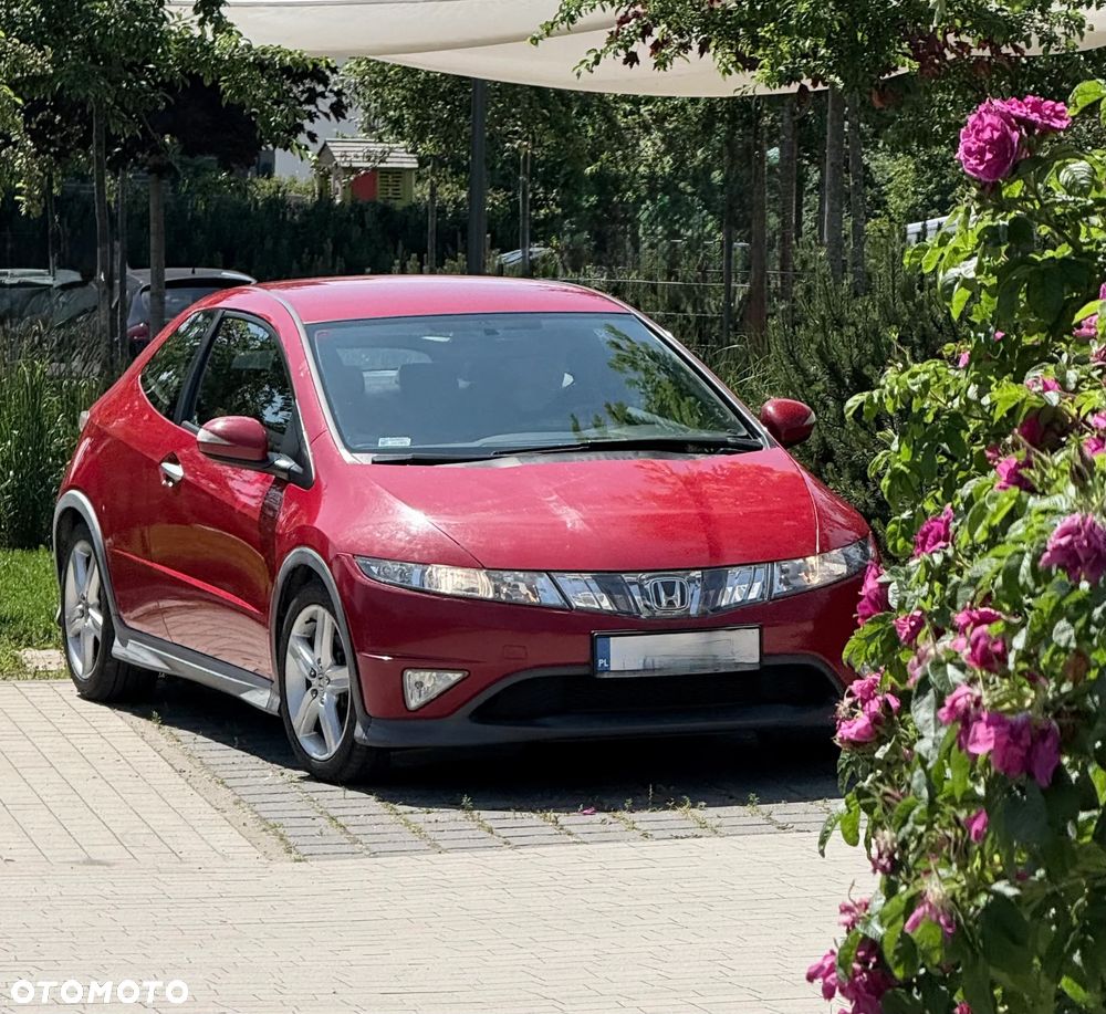 Honda Civic 1.8 TypeS - 1