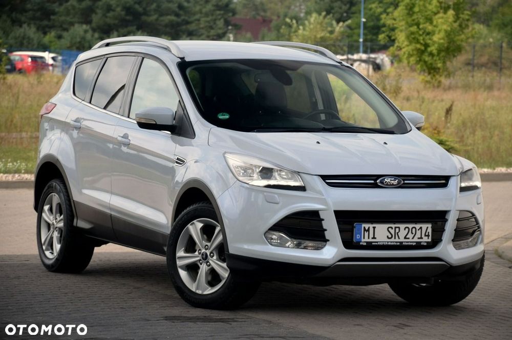 Ford Kuga 2013 photo 2