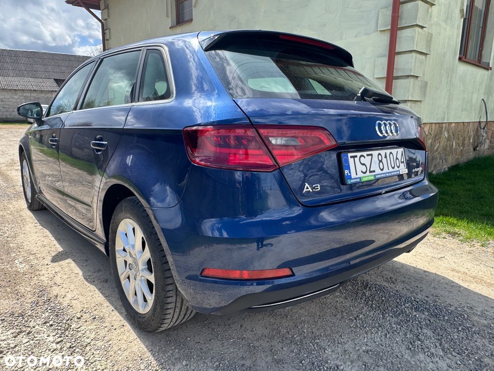 Audi A3 Sportback 1.4 TFSI e-tron Ambiente - 6
