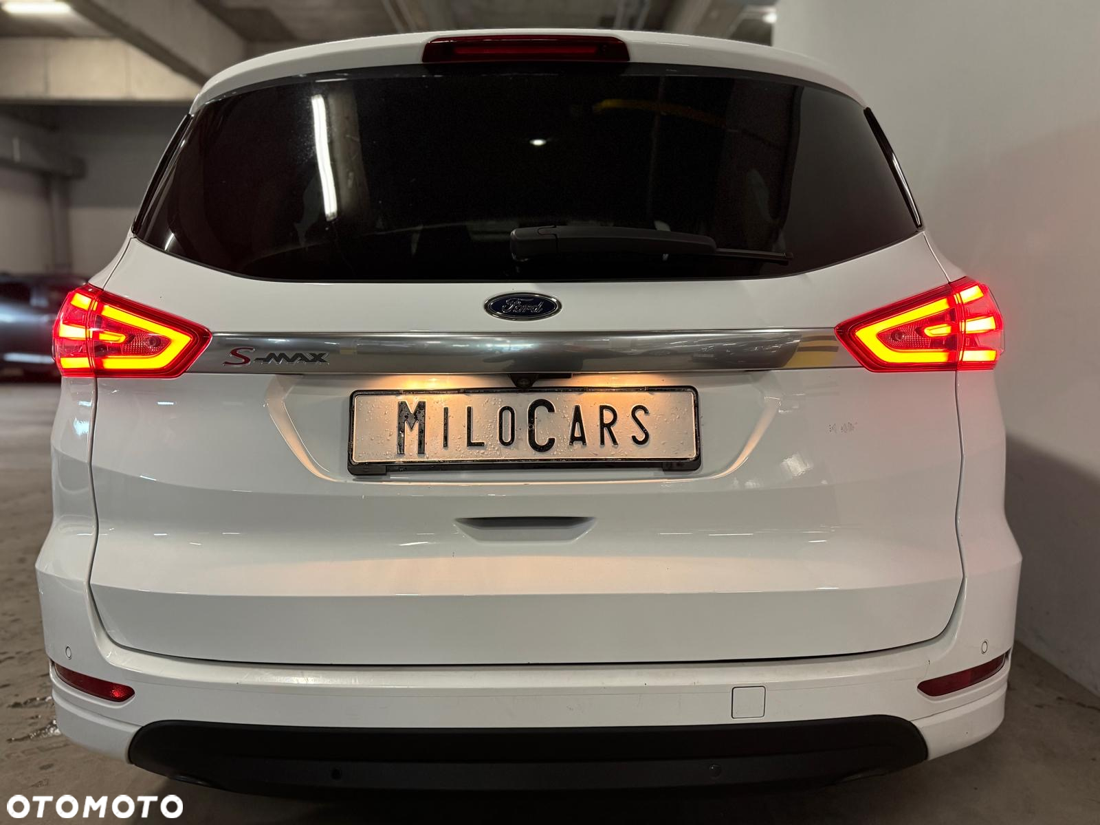Ford S-Max - 8
