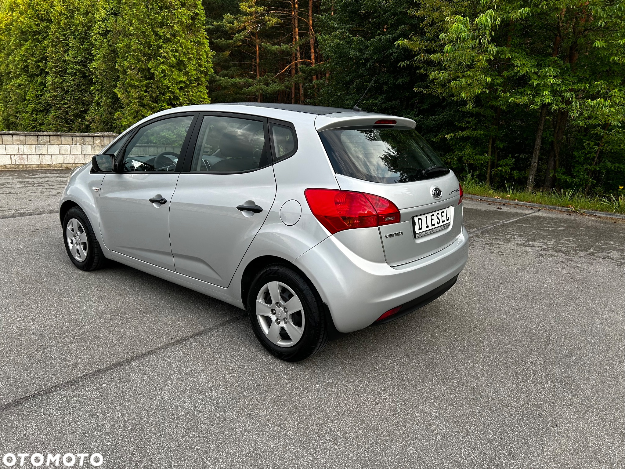 Kia Venga 1.4 CRDi L - 3