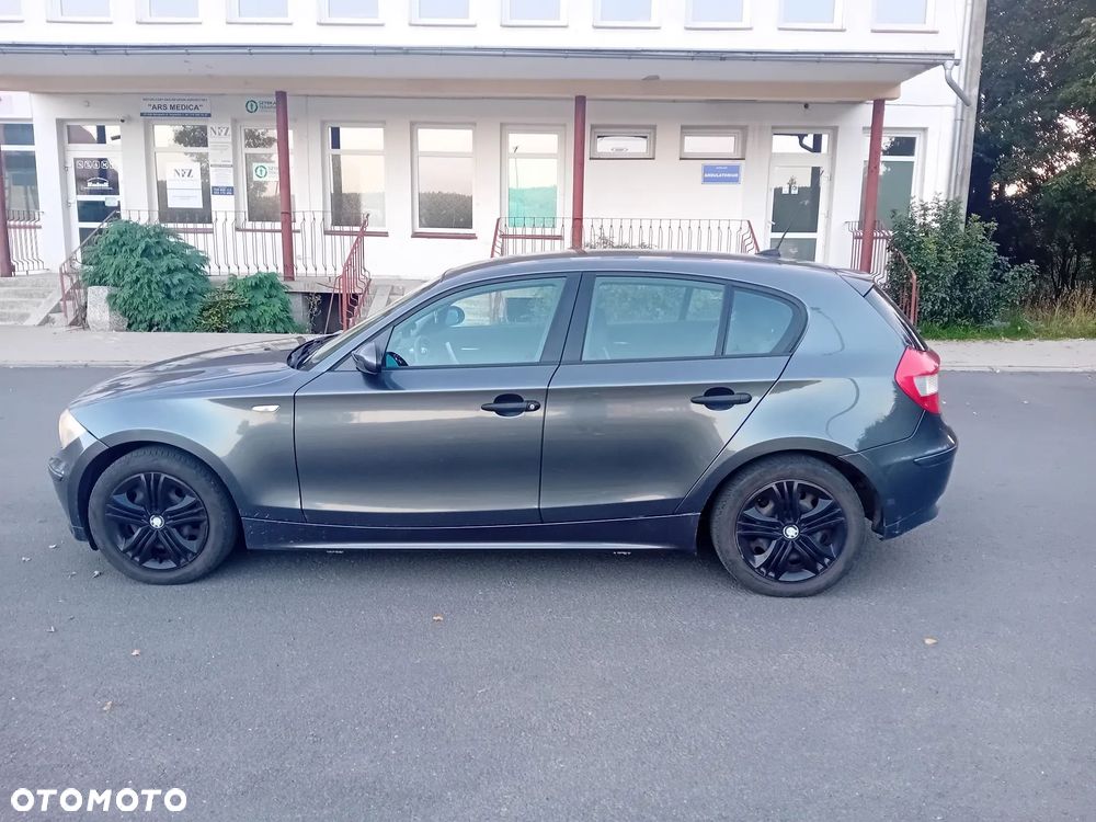 BMW Seria 1 116i - 6