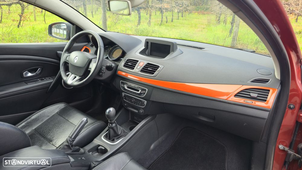 Renault Mégane 2.0 dCi Dynamique Luxe - 8