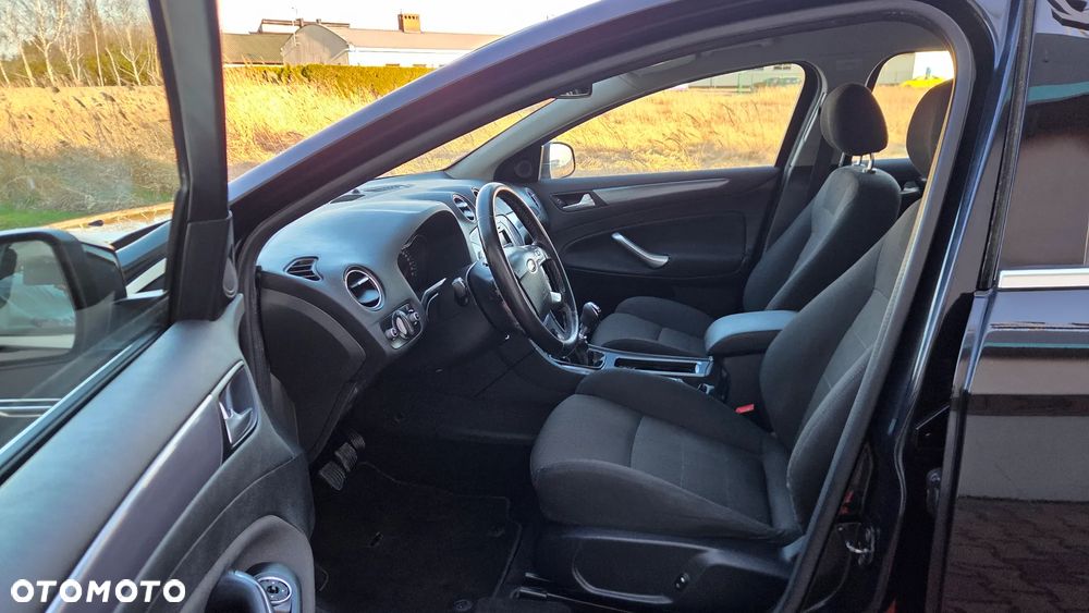 Ford Mondeo 2.0 TDCi Titanium - 20