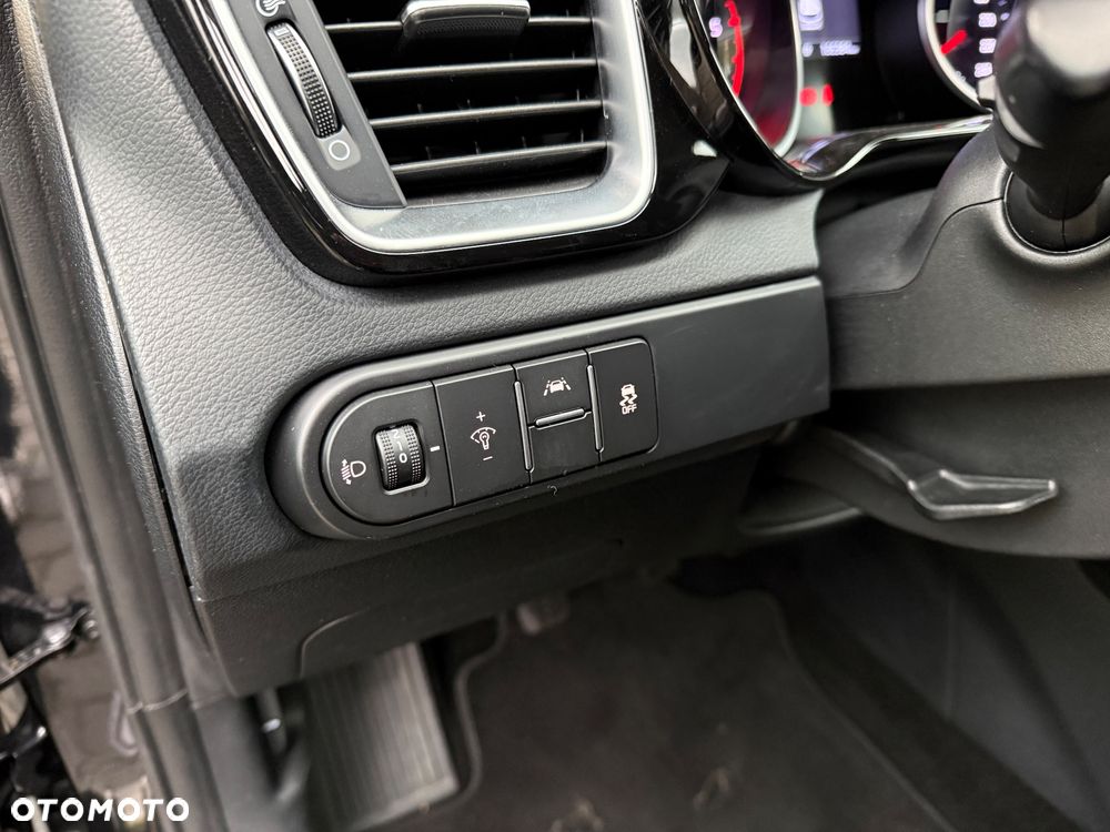 Kia Ceed 1.6 CRDi 136 ISG Spirit - 21