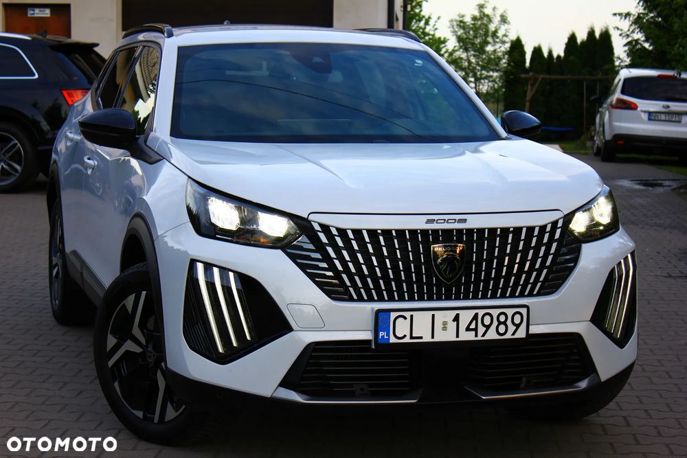 Peugeot 2008 1.5 BlueHDi Allure S&S EAT8 - 4