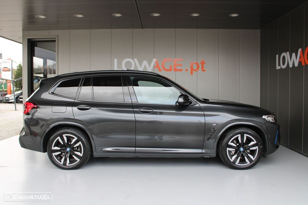 BMW iX3 M Sport Inspiring - 21