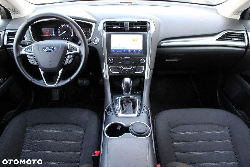 Ford Mondeo SW 2.0 Hybrid Trend - 12