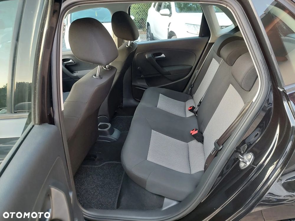 Volkswagen Polo - 17