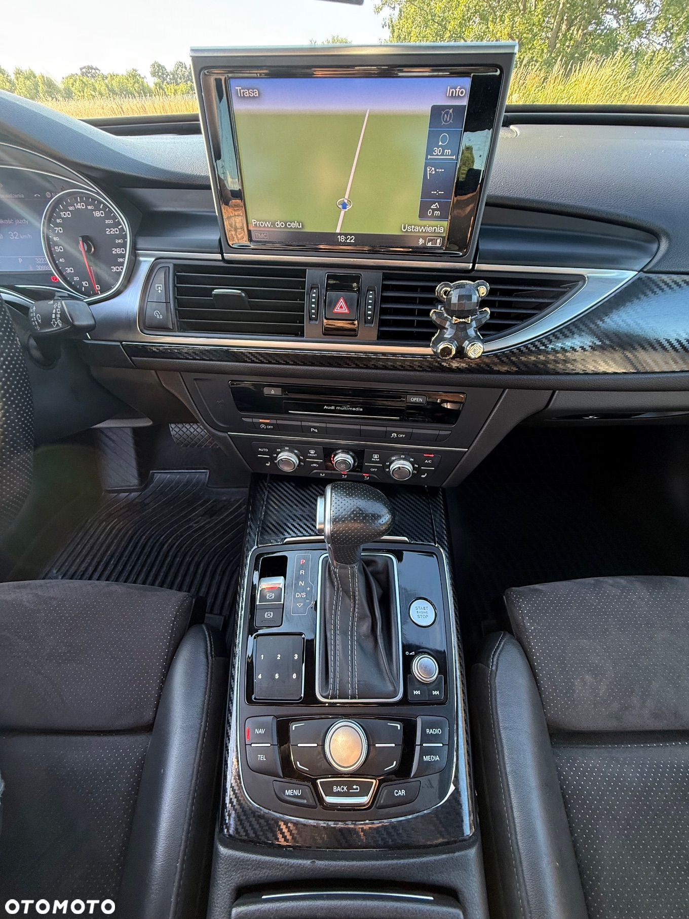 Audi A6 2.0 TDI ultra S tronic - 32