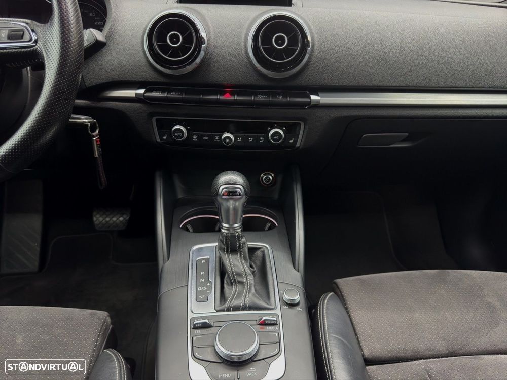 Audi A3 Sportback 2.0 TDI S-line S tronic - 8