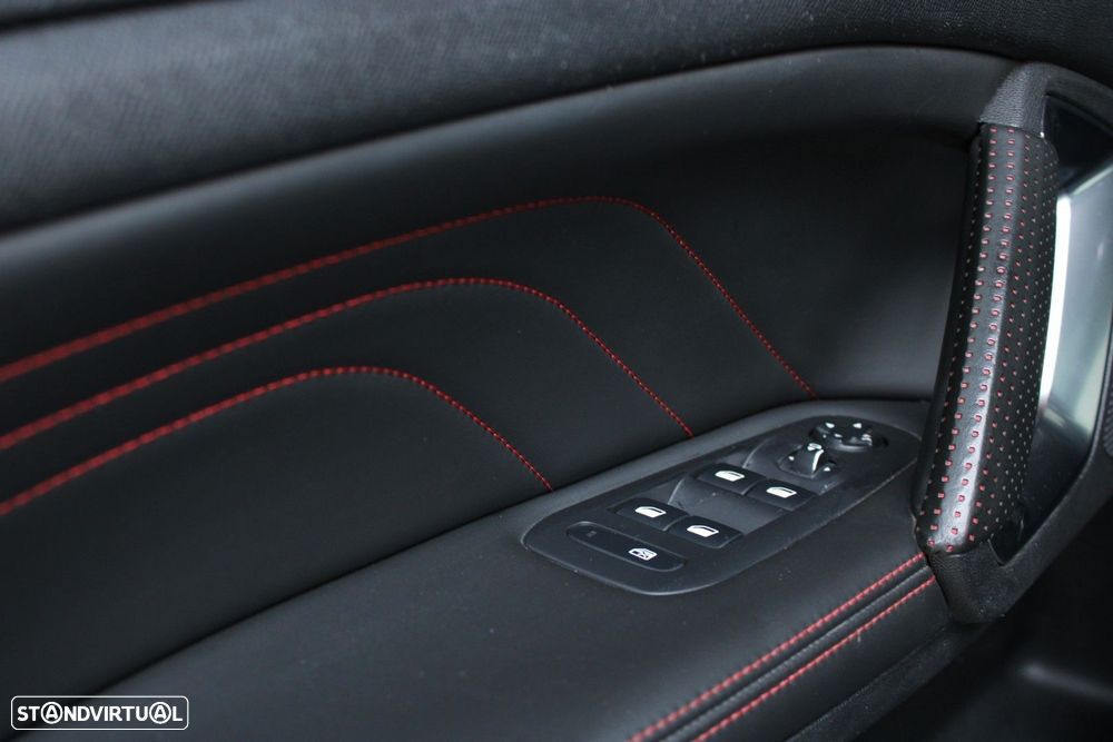 Peugeot 308 SW 1.6 BlueHDi GT Line - 31