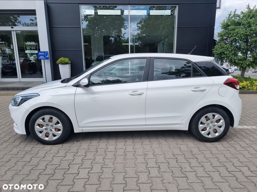 Hyundai i20 1.2 BlueDrive Classic + - 8