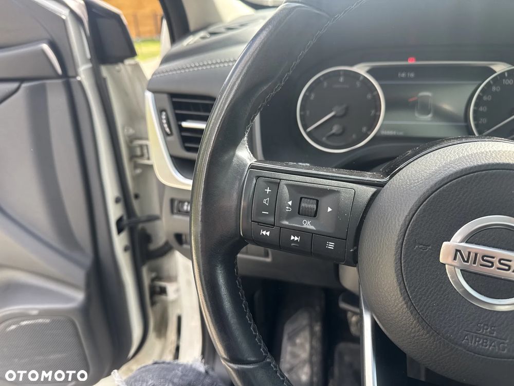 Nissan Qashqai 1.3 DIG-T MHEV N-Connecta - 16