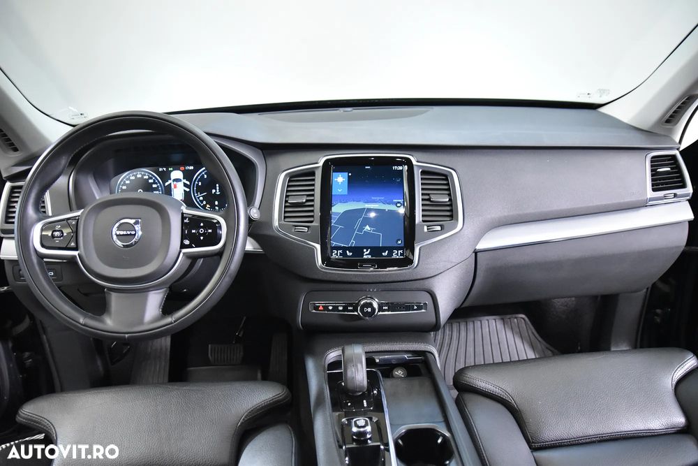 Volvo XC 90 - 10