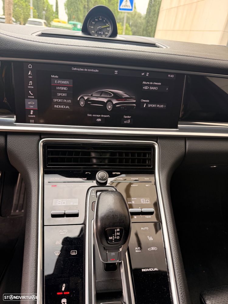 Porsche Panamera - 10
