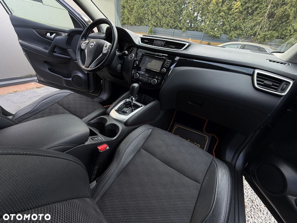 Nissan Qashqai 1.2 DIG-T Xtronic N-Connecta - 15