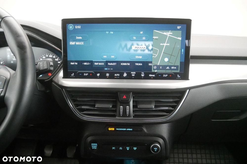 Ford Focus 1.0 EcoBoost Titanium - 10
