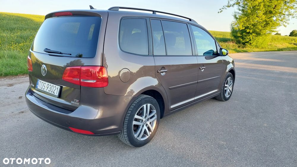 Volkswagen Touran 1.6 TDI DPF Highline DSG - 21