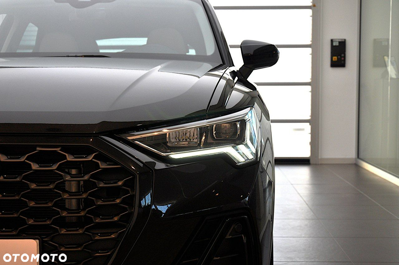 Audi Q3 Sportback - 10