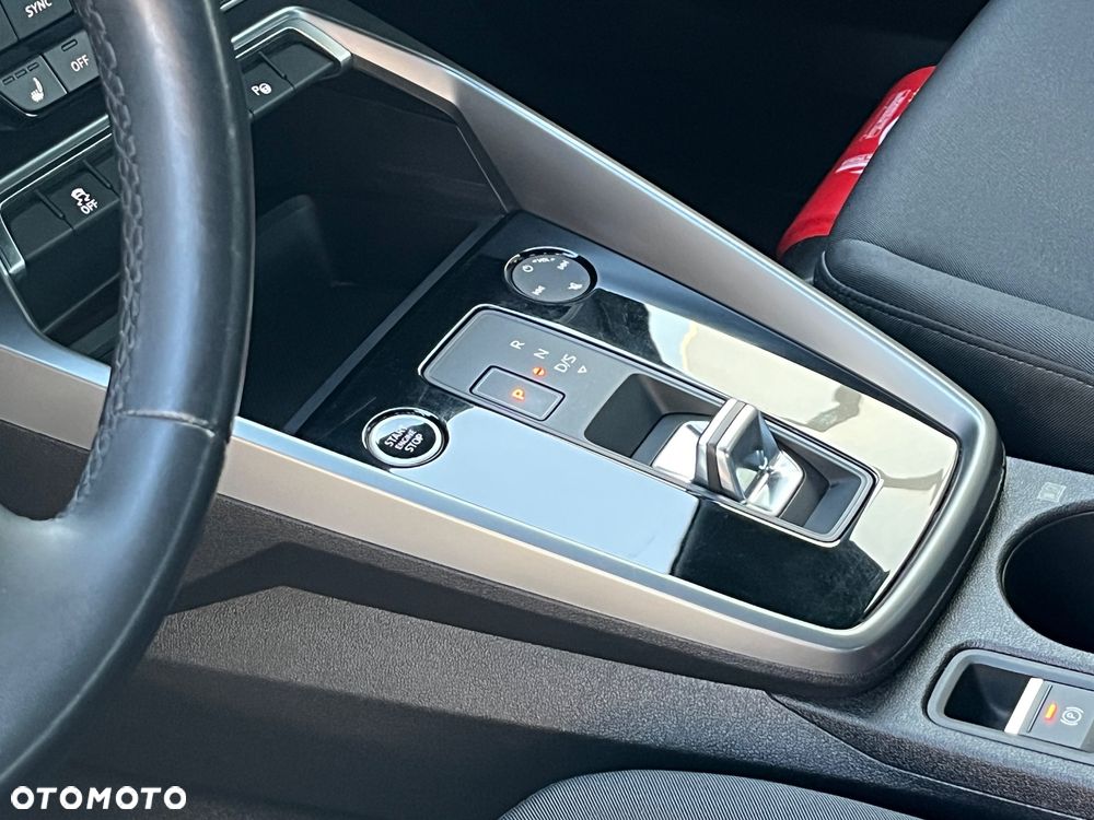 Audi A3 Limousine 30 TFSI mHEV S tronic - 16