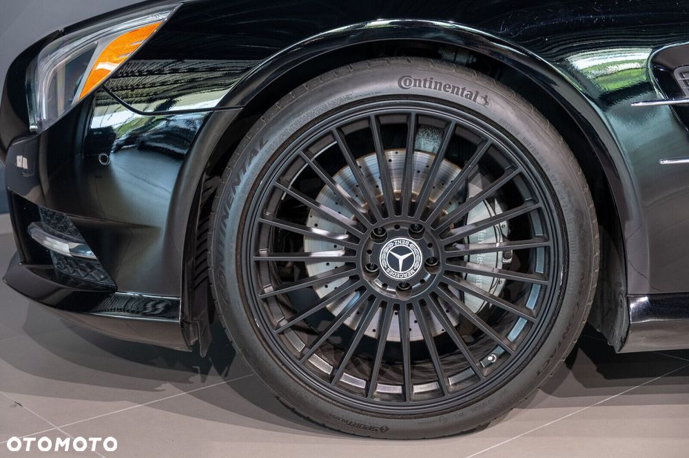 Mercedes-Benz SL - 18