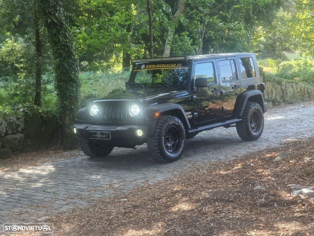 Jeep Wrangler - 38