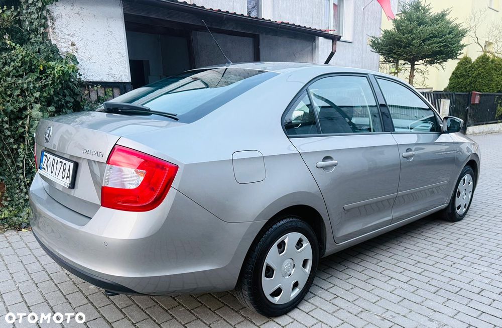 Skoda RAPID - 5