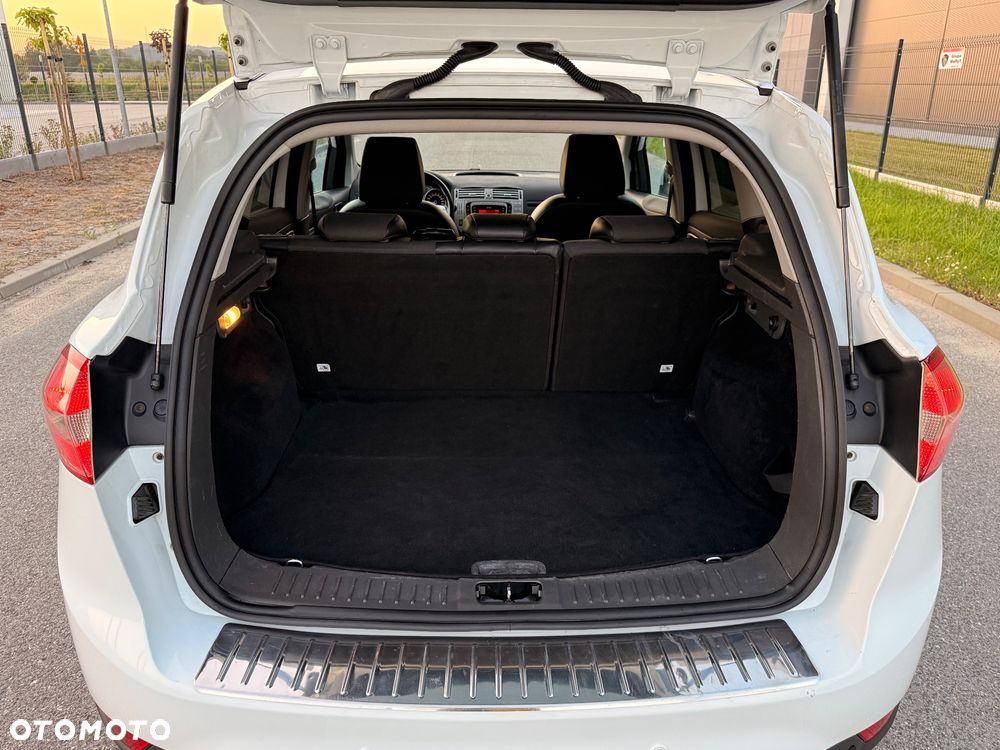 Ford Kuga 2.0 TDCi Titanium - 34