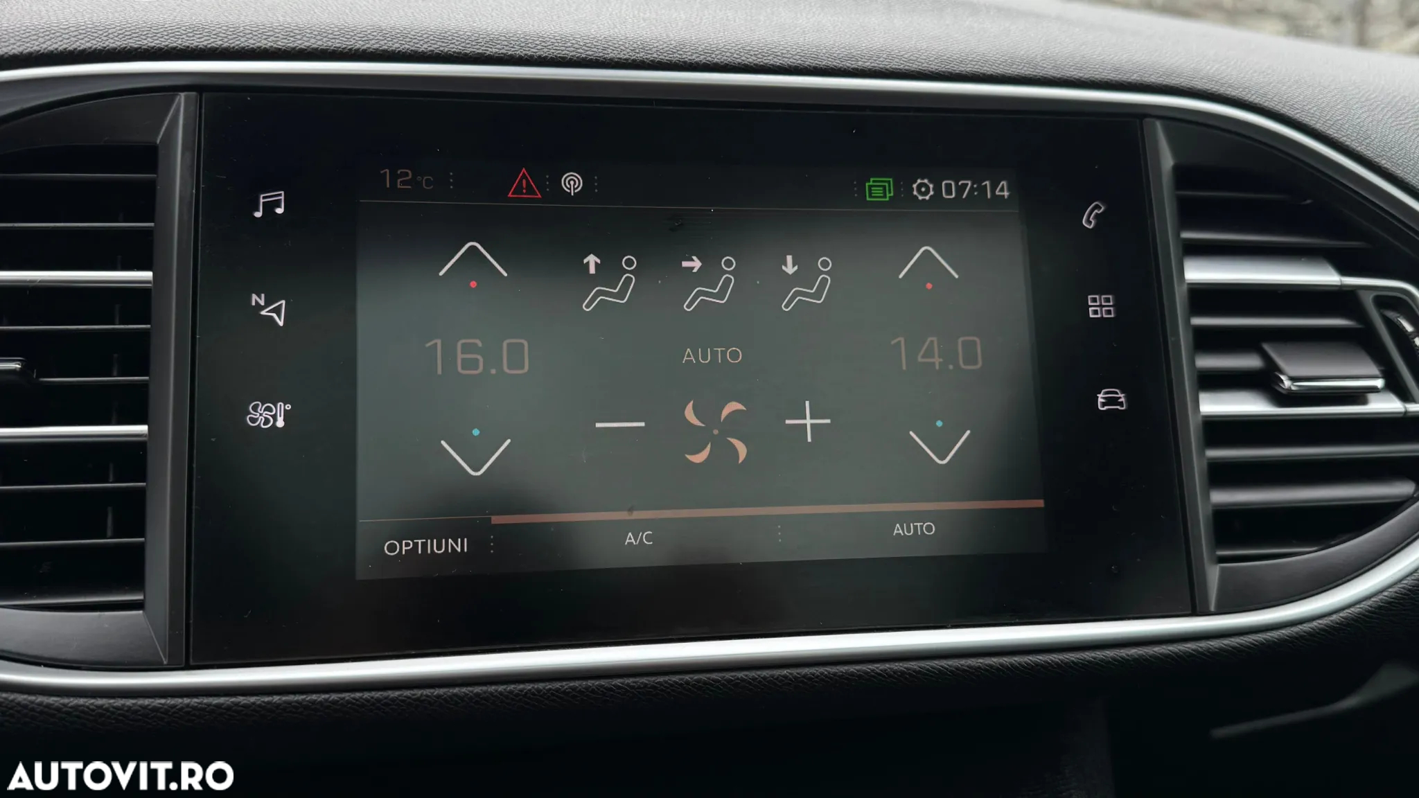 Peugeot 308 SW BlueHDi 130 EAT8 GT - 20