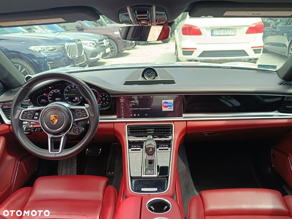 Porsche Panamera - 19