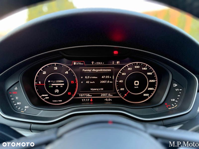 Audi A4 Avant 2.0 TDI Sport S tronic - 28