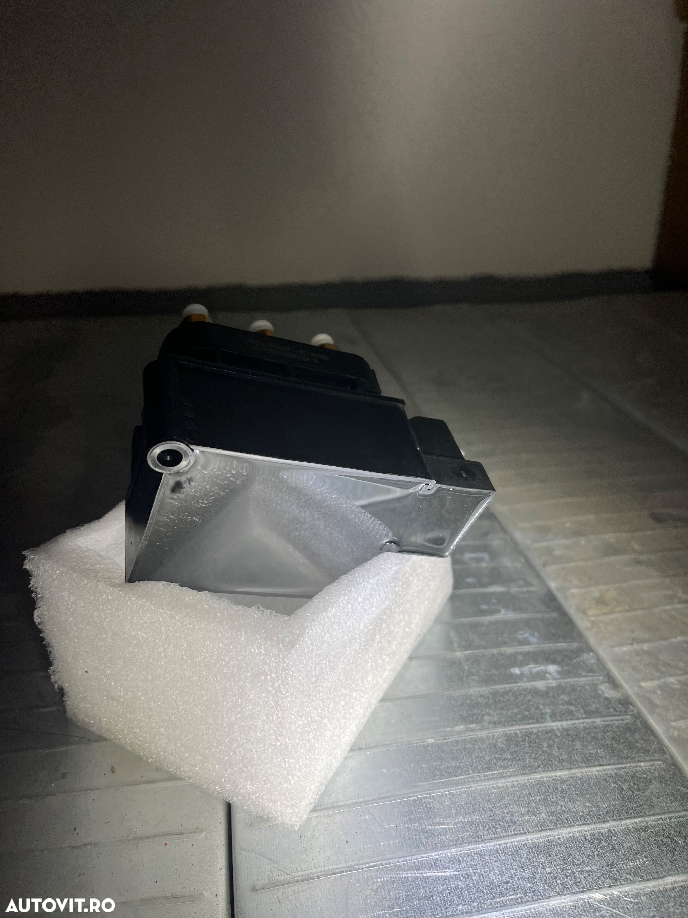 Compresor perne aer Mercedes s class e class r class cls ml Gla golf GLE/ GL/ Vitò / Viano / Sprinter w639 w906 w292  w211 w221 w222 w212 w218 - 12