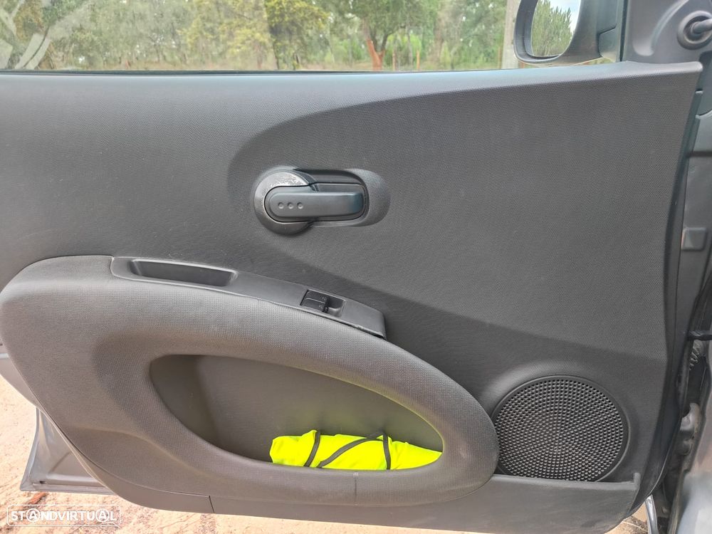 Nissan Micra 1.2 Visia AC - 17
